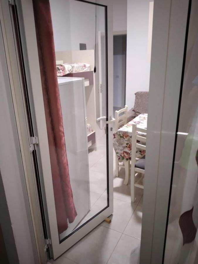 Araniti Apartment เวลิโปเยอ ภายนอก รูปภาพ